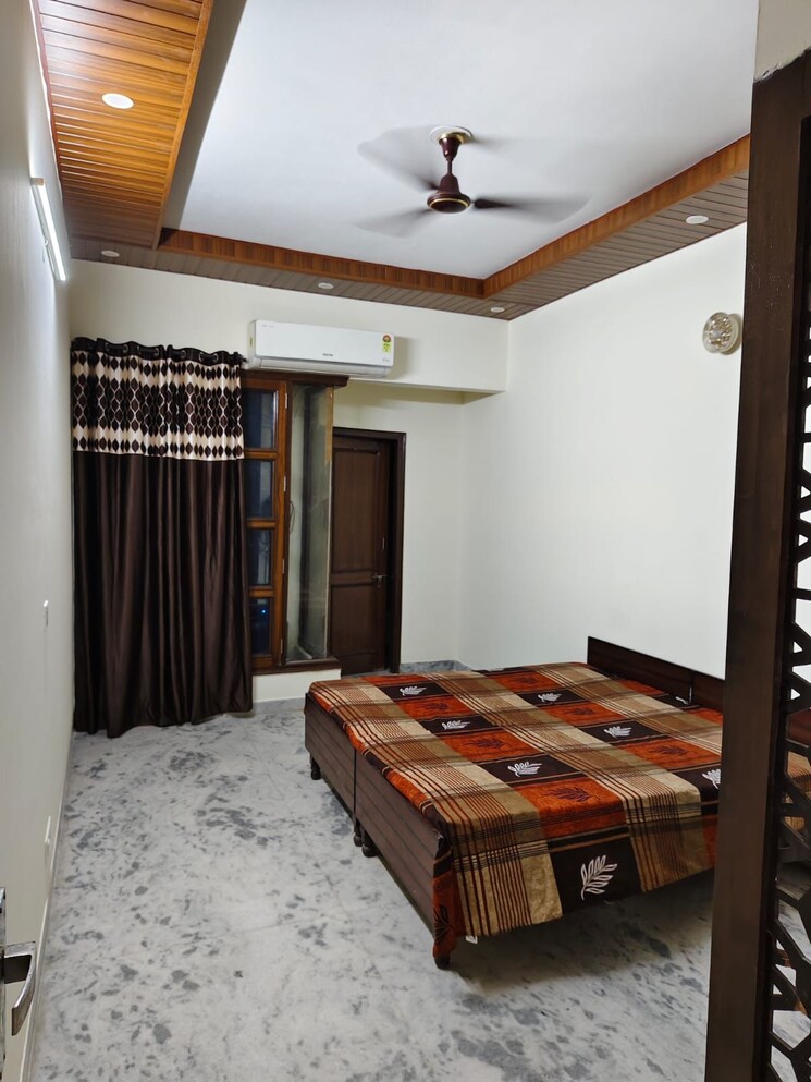 Bedroom, gomti-homes 3 Bedroom 1550 Sq.Ft. Apartment In Nabha Zirakpur 9622622
