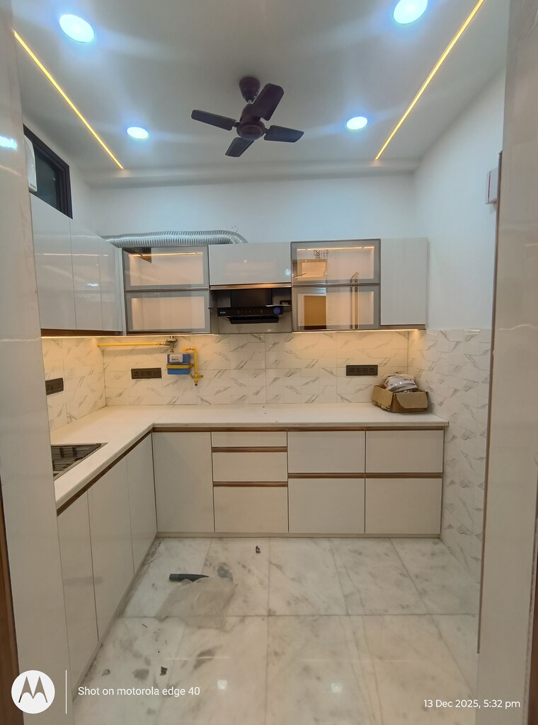 Kitchen, malviya nagar 4 Bedroom 125 Sq.Yd. Builder Floor In Malviya Nagar Delhi 9622620