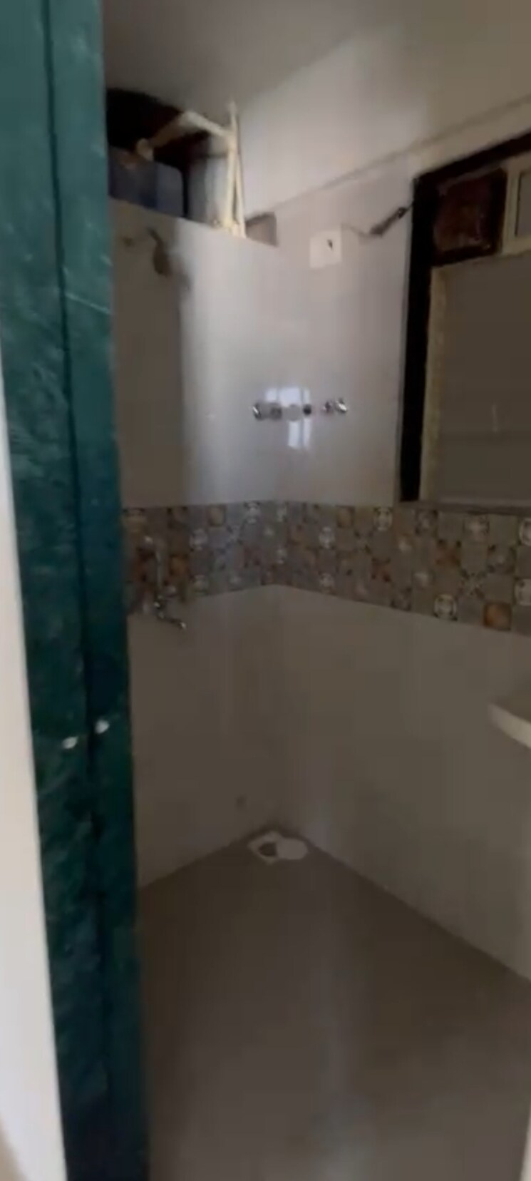 Bathroom, prabhadevi 1.5 Bedroom 500 Sq.Ft. Apartment In Prabhadevi Mumbai 9622623