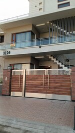 2 BHK 1000 Sq.Ft. Builder Floor in Sector 66 B