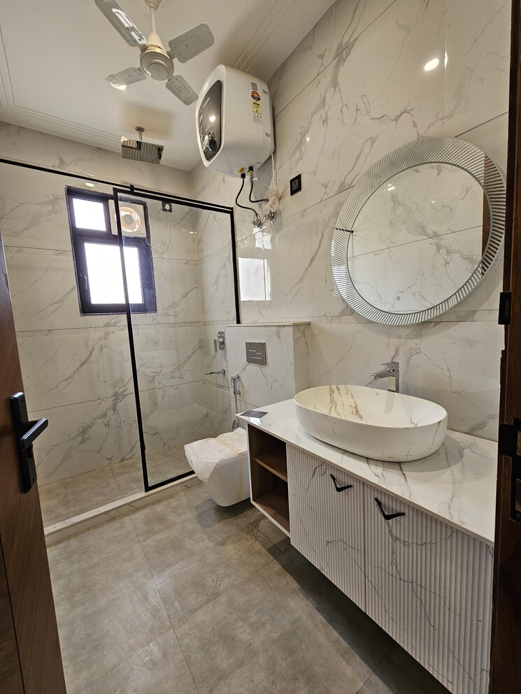 Attached Bathroom, ansal-api-versalia-2 4 Bedroom 2260 Sq.Ft. Builder Floor In Sector 67a Gurgaon 9622625