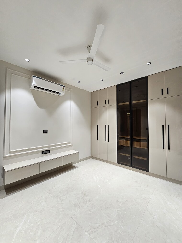 undefined, ansal-api-versalia-2 4 Bedroom 2260 Sq.Ft. Builder Floor In Sector 67a Gurgaon 9622625