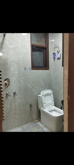 Bathroom in 2 BHK Builder Floor at Kanha Apartments Indirapuram, Shakti Khand 2 – for Rent