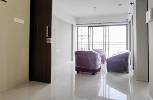 Room in 2 BHK Apartment at Kohinoor Courtyard One, Wakad – for Rent