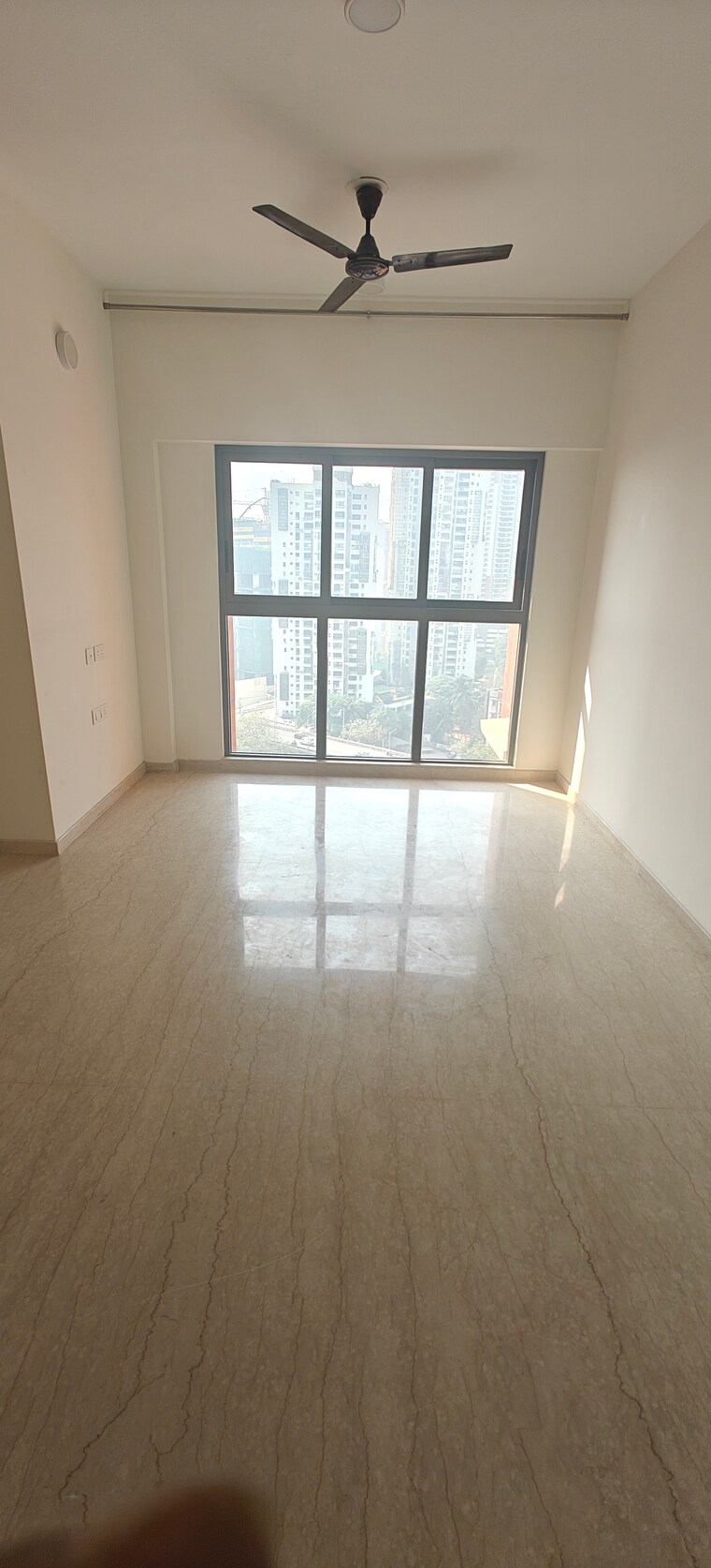 Room, lodha-vista 2 Bedroom 700 Sq.Ft. Apartment In Lower Parel Mumbai 9622688