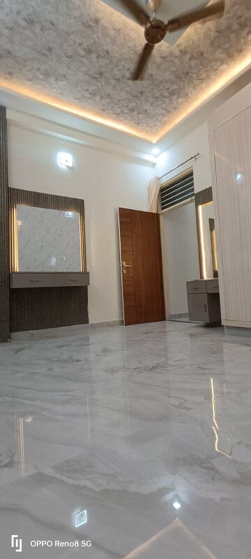 Room in 3 BHK Villa at VRB The platinum, Kishorpura – for Sale