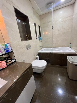 Attached Bathroom in 3 BHK Apartment at Lokhandwala Minerva Mahalaxmi, Mahalaxmi – for Sale