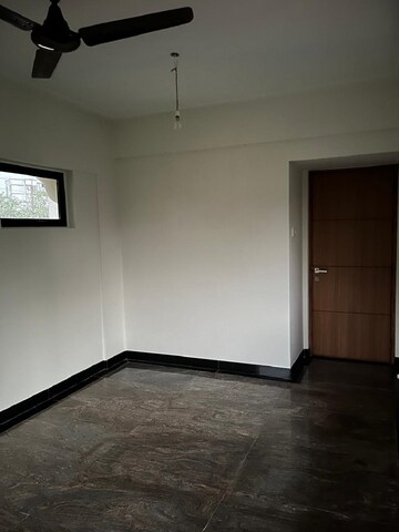 Room in 2 BHK Apartment at Bandra West – for Rent