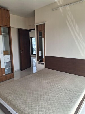 Bedroom in 2 BHK Apartment at Dadar West – for Rent