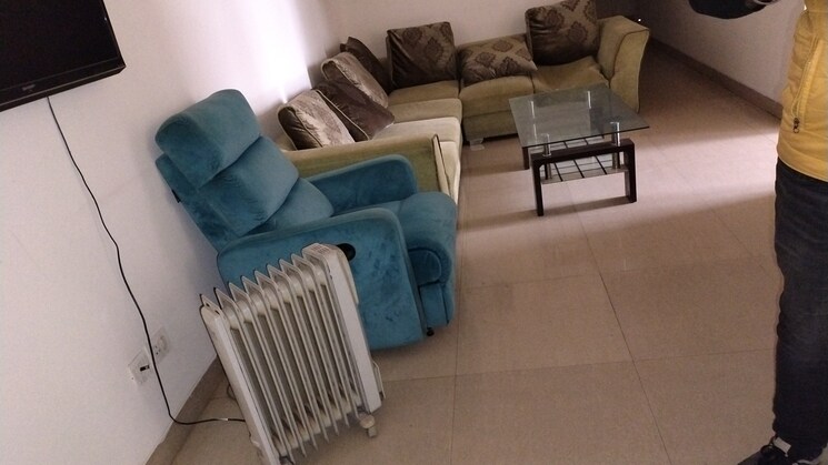 Living Room, emaar-emerald-estate 3.5 Bedroom 1350 Sq.Ft. Apartment In Sector 65 Gurgaon 9622739