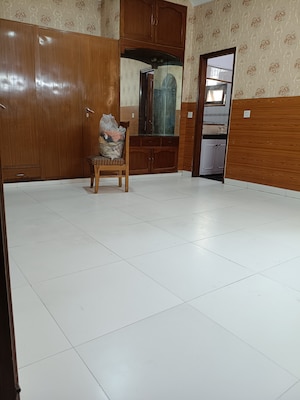 4 BHK Builder Floor For Rent in New Friends Colony