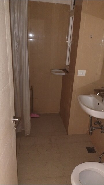 Attached Bathroom in 3.5 BHK Apartment at Emaar Emerald Estate, Sector 65 – for Rent