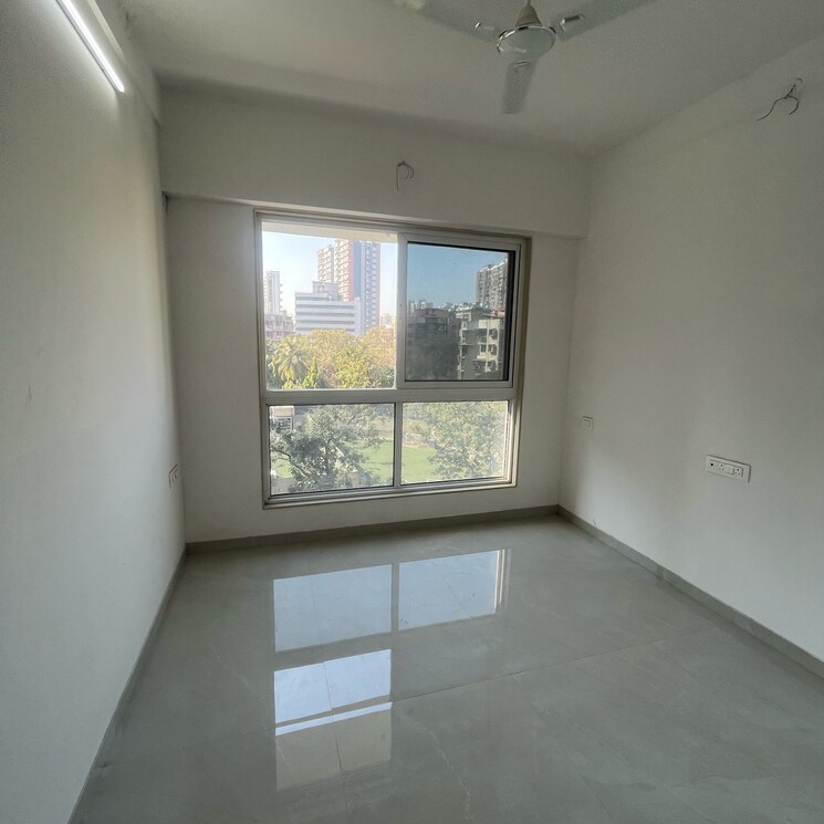 Room, shraddha-elite 3 Bedroom 968 Sq.Ft. Apartment In Poisar Mumbai 9622734