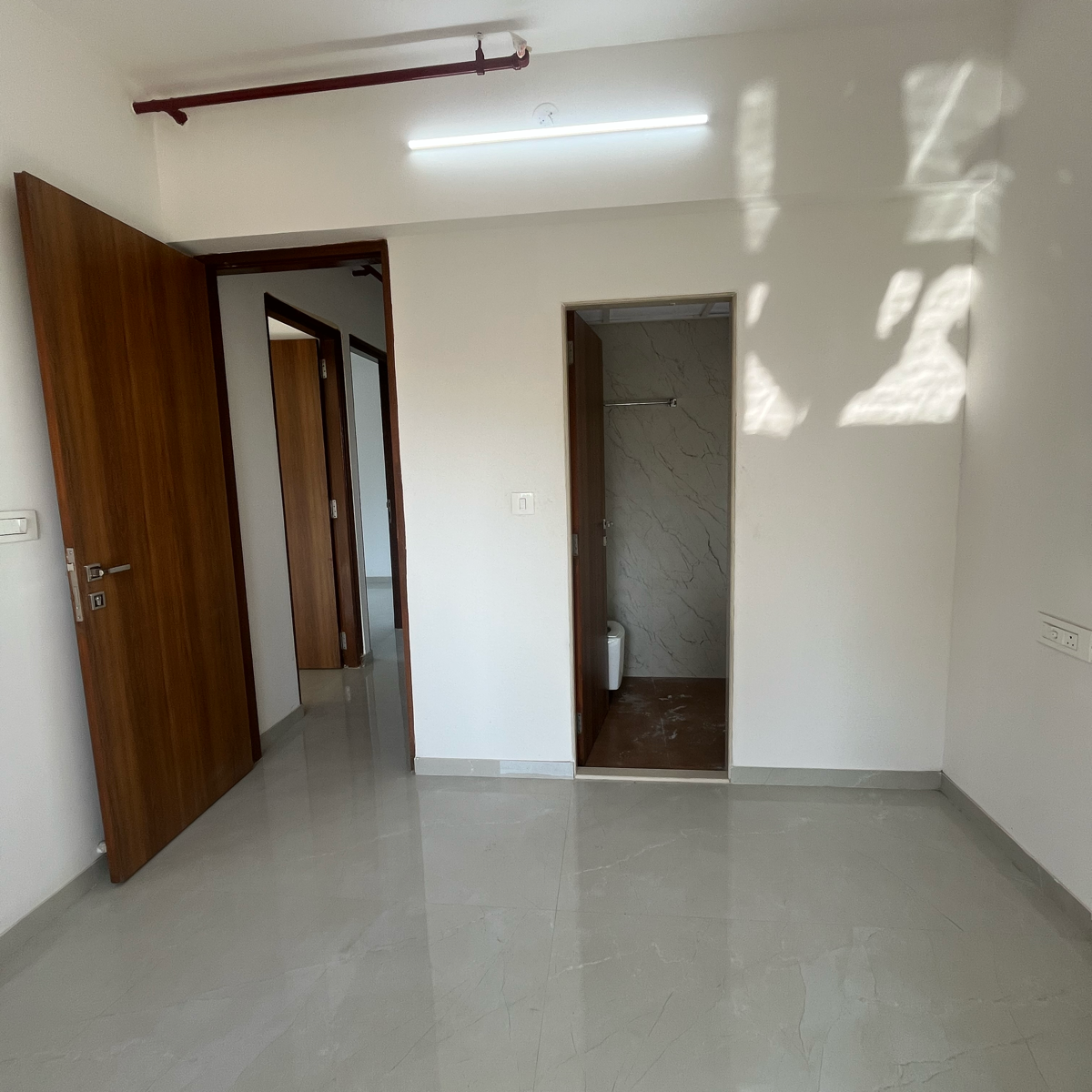 3 BHK + Extra Room 968 Sq.Ft. Apartment in Shraddha Elite