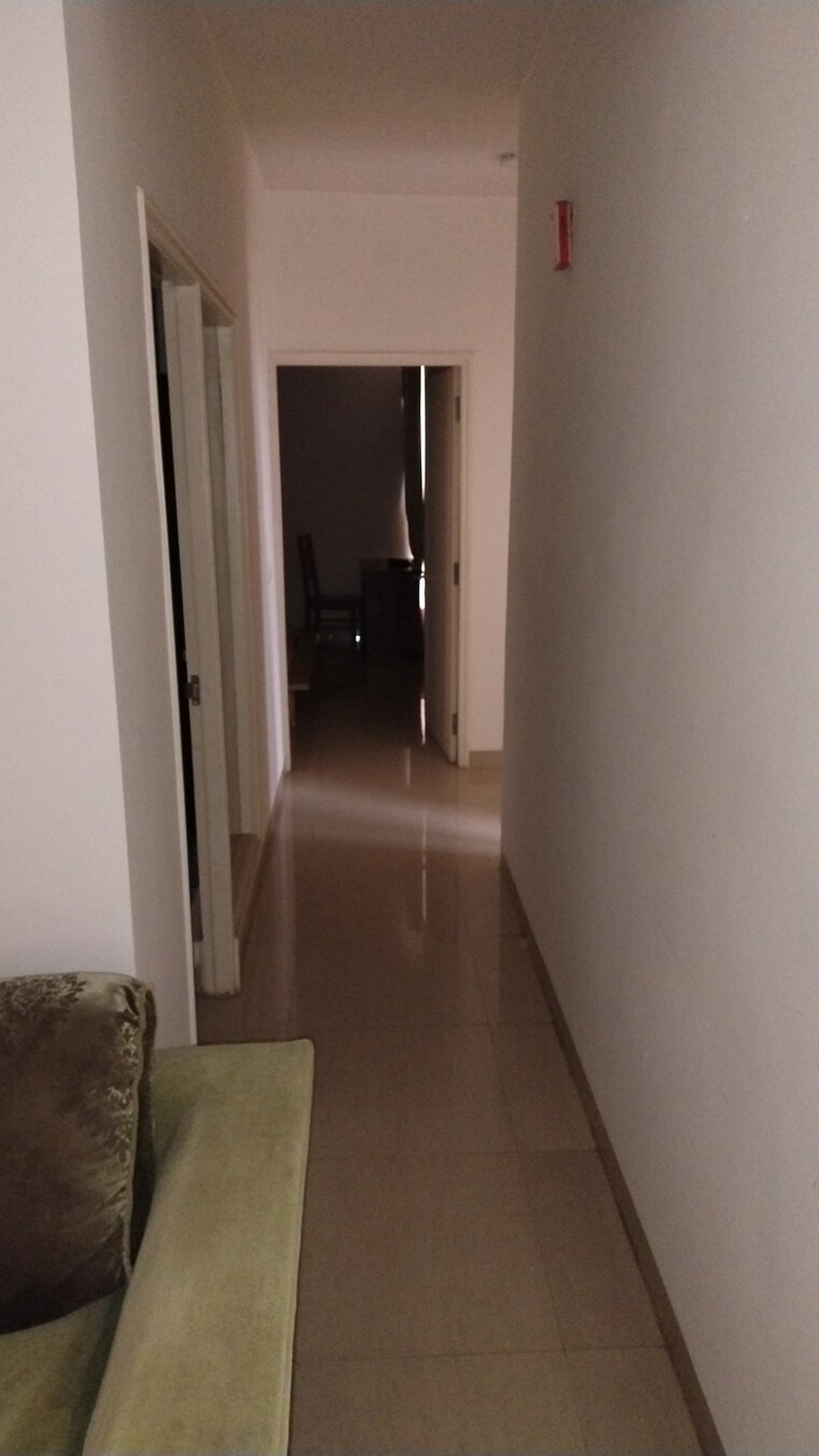 Other, emaar-emerald-estate 3.5 Bedroom 1350 Sq.Ft. Apartment In Sector 65 Gurgaon 9622739