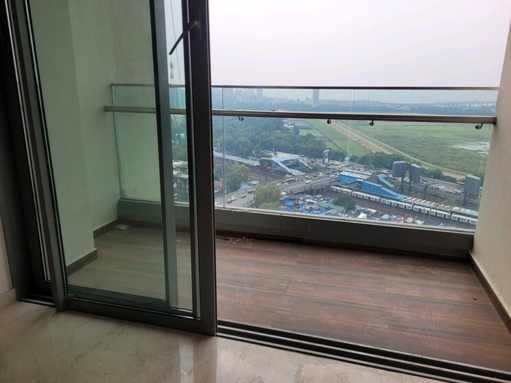 Balcony, piramal-mahalaxmi 3 Bedroom 1347 Sq.Ft. Apartment In Mahalaxmi Mumbai 9622736