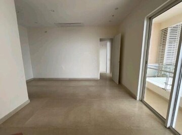 Room in 3 BHK Apartment at Indiabulls Sky Forest, Lower Parel – for Sale