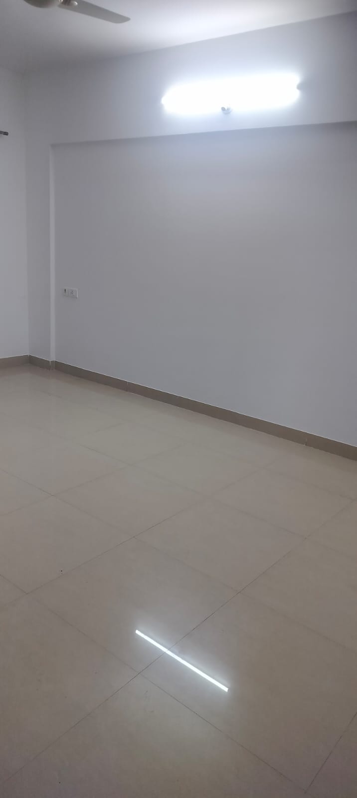 3 BHK + Servant Room Apartment For Rent in Brahma Suncity Platinum