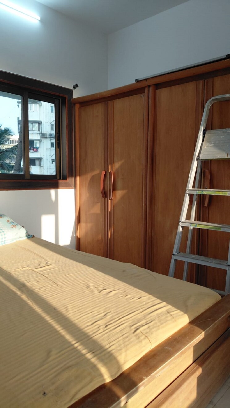 Room, bandra west 2 Bedroom 700 Sq.Ft. Apartment In Bandra West Mumbai 9621687