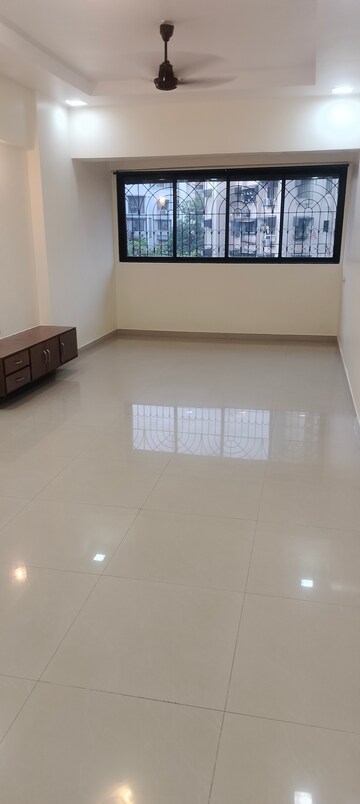 2 BHK Apartment For Rent in Suman Apartment Andheri West, Andheri West