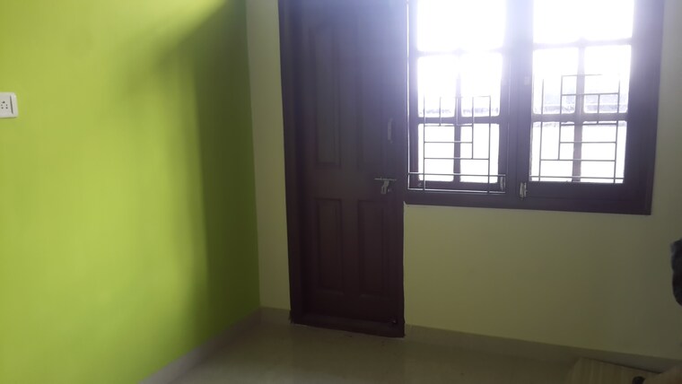 Room, vasanth nagar 2 Bedroom 749 Sq.Ft. Independent House In Vasanth Nagar Bangalore 9622806