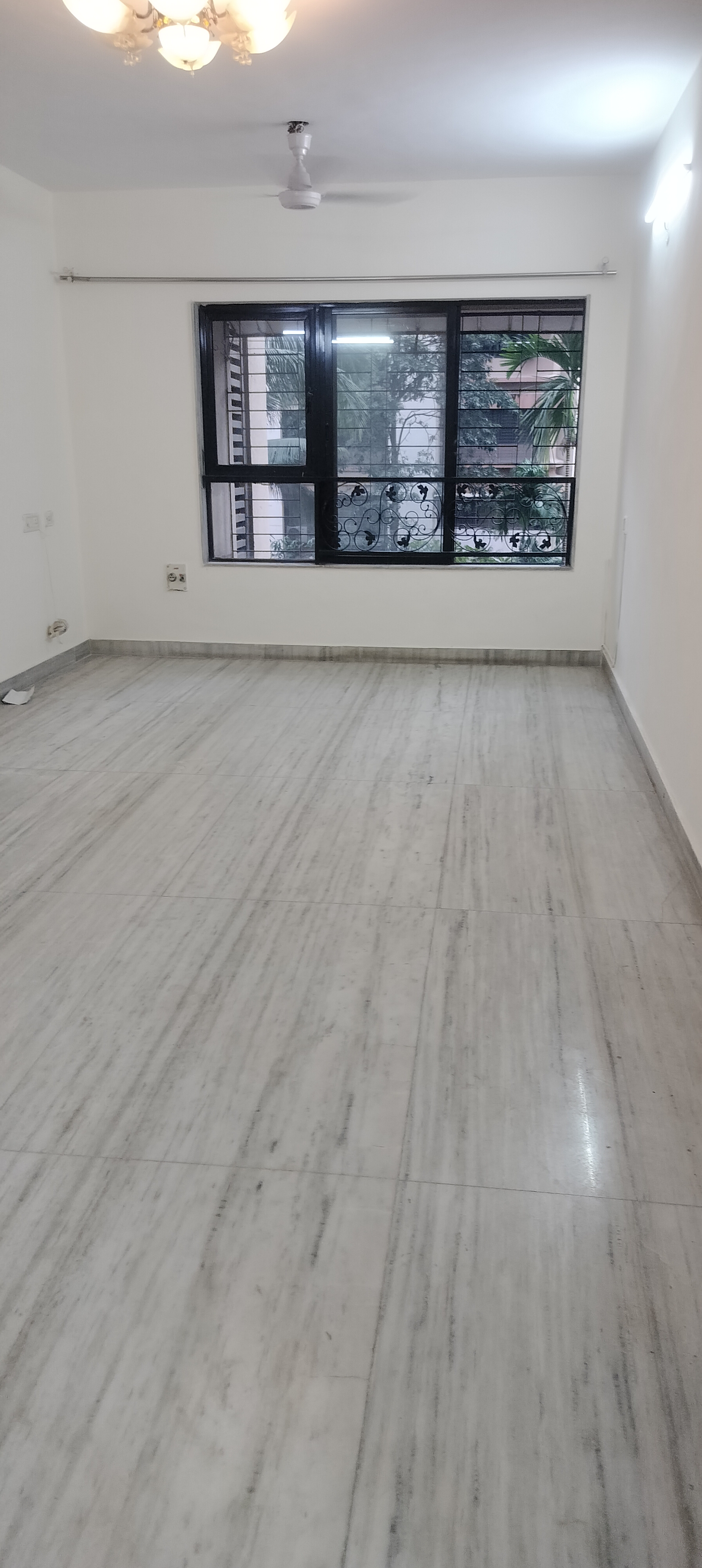 2 BHK Apartment For Rent in Indra Darshan Apartment