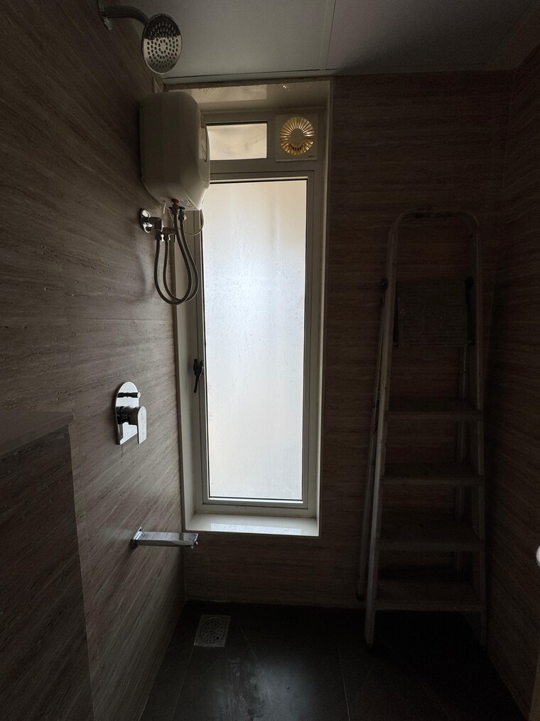 Bathroom, lodha-codename-premier 2.5 Bedroom 759 Sq.Ft. Apartment In Dombivli East Thane 9622822