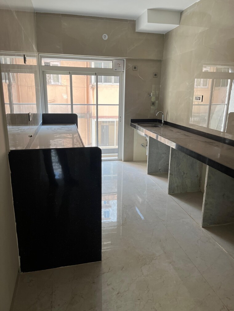 Kitchen, sugee-saraswati-niwas 3 Bedroom 1150 Sq.Ft. Apartment In Dadar West Mumbai 9622838