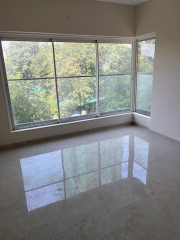 Room in 3 BHK Apartment at Sugee Saraswati Niwas, Dadar West – for Rent