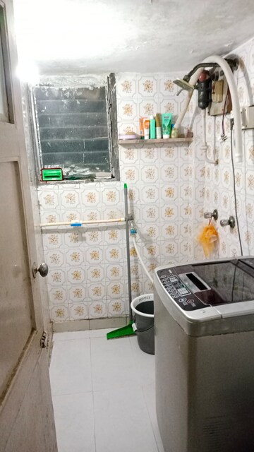 Attached Bathroom in  Pg at Andheri West – for Rent