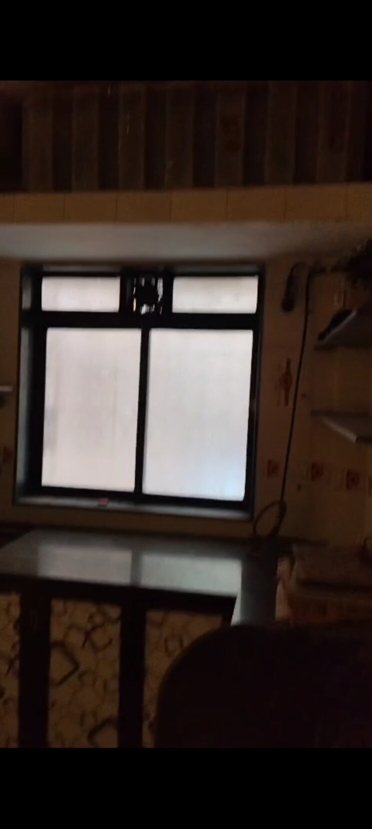 Room, evergreen-city 1 Bedroom 550 Sq.Ft. Apartment In Mira Road Thane 9622851