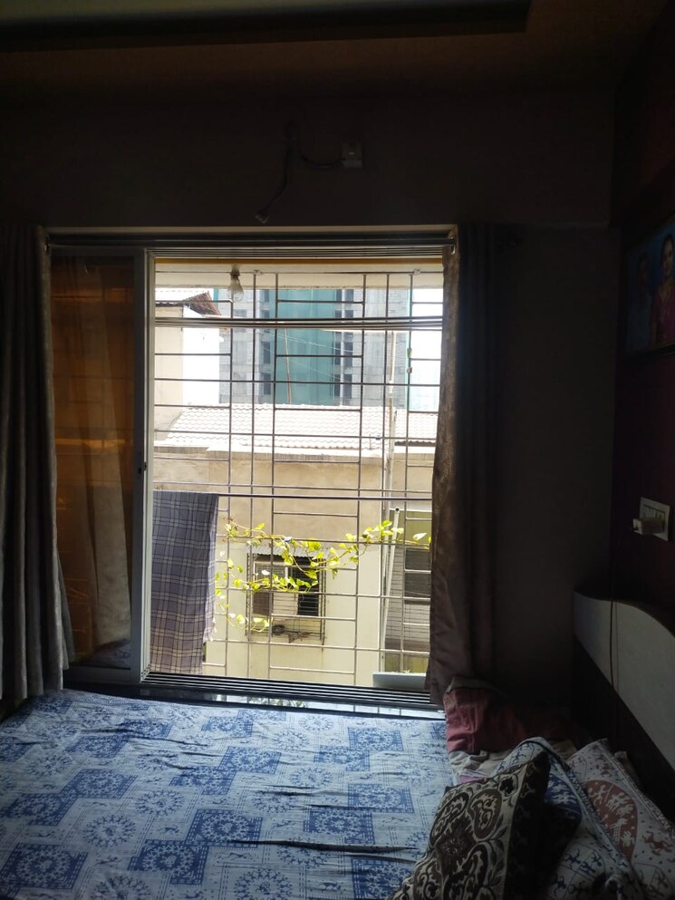 Bedroom, kurla east 1 Bedroom 460 Sq.Ft. Apartment In Kurla East Mumbai 9622895