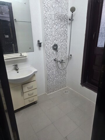 Bathroom in 3 BHK Builder Floor at Chitra Vihar – for Rent