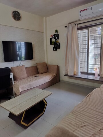 2 BHK Apartment For Rent in Khira Nagar Owners CHS, Santacruz West
