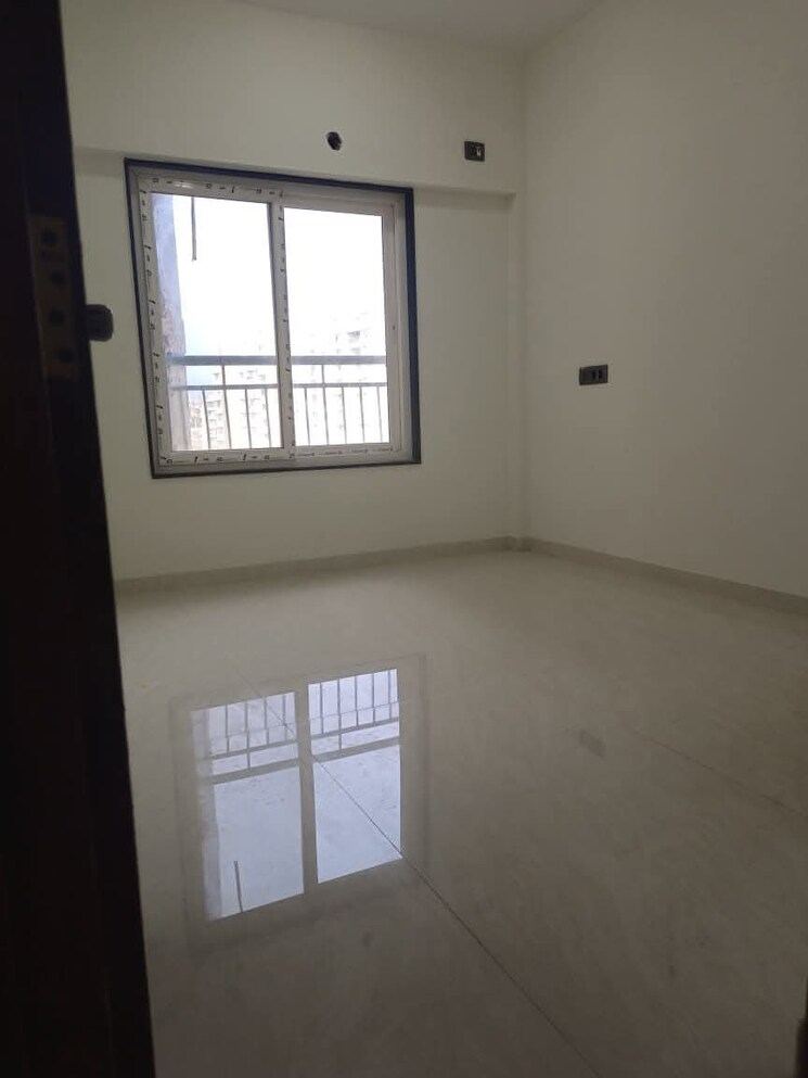 Room, malad west Pg For Boys & Girls In Malad West 9622918