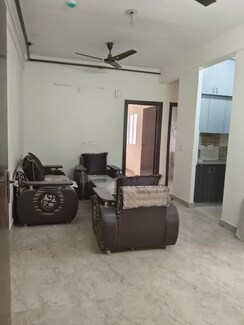 2 BHK + Extra Room Apartment For Sale in Amrapali Dream Valley