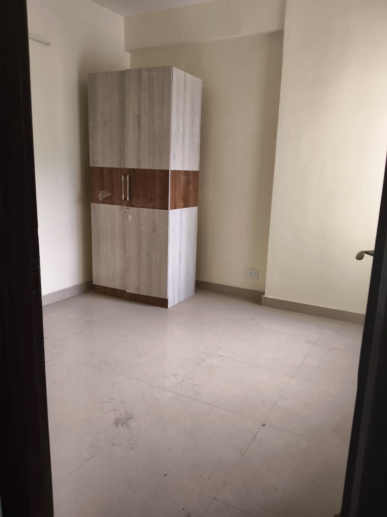 Room, amrapali-dream-valley 2 Bedroom 850 Sq.Ft. Apartment In Tech Zone 4 Greater Noida Greater Noida 9622928