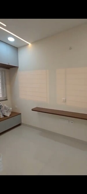 Room in 3 BHK Apartment at My Home Sayuk, Tellapur – for Rent