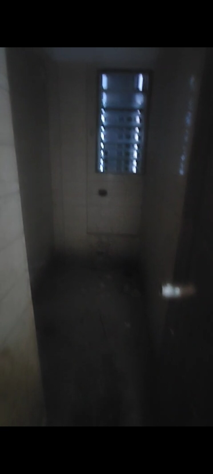 Bathroom, ghatkopar east 1 Bedroom 430 Sq.Ft. Apartment In Ghatkopar East Mumbai 9622948