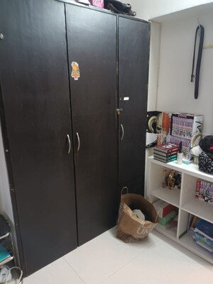 Room in 3 BHK Apartment at Best Complex Andheri West, Andheri West – for Rent