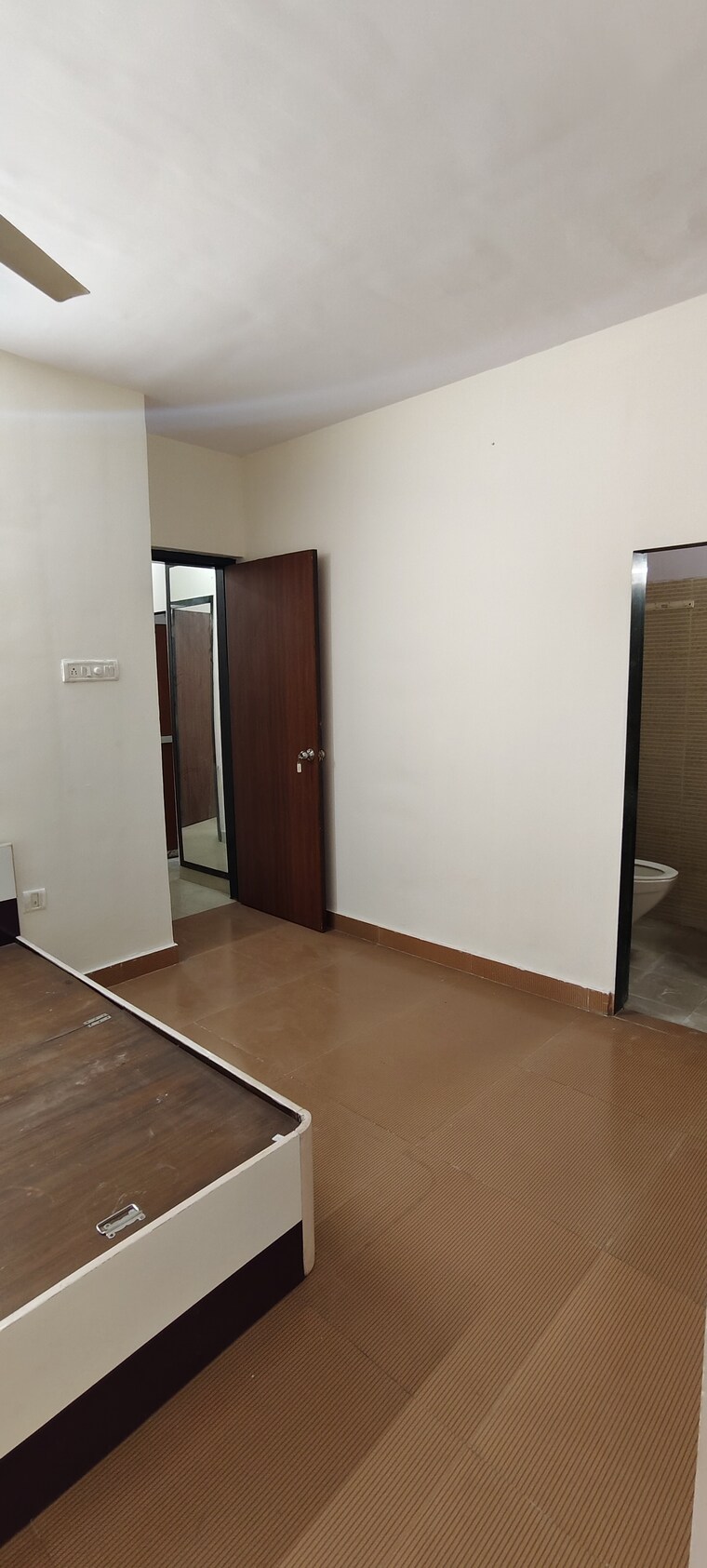 Room, db-orchid-ozone 2 Bedroom 628 Sq.Ft. Apartment In Dahisar East Mumbai 9623011