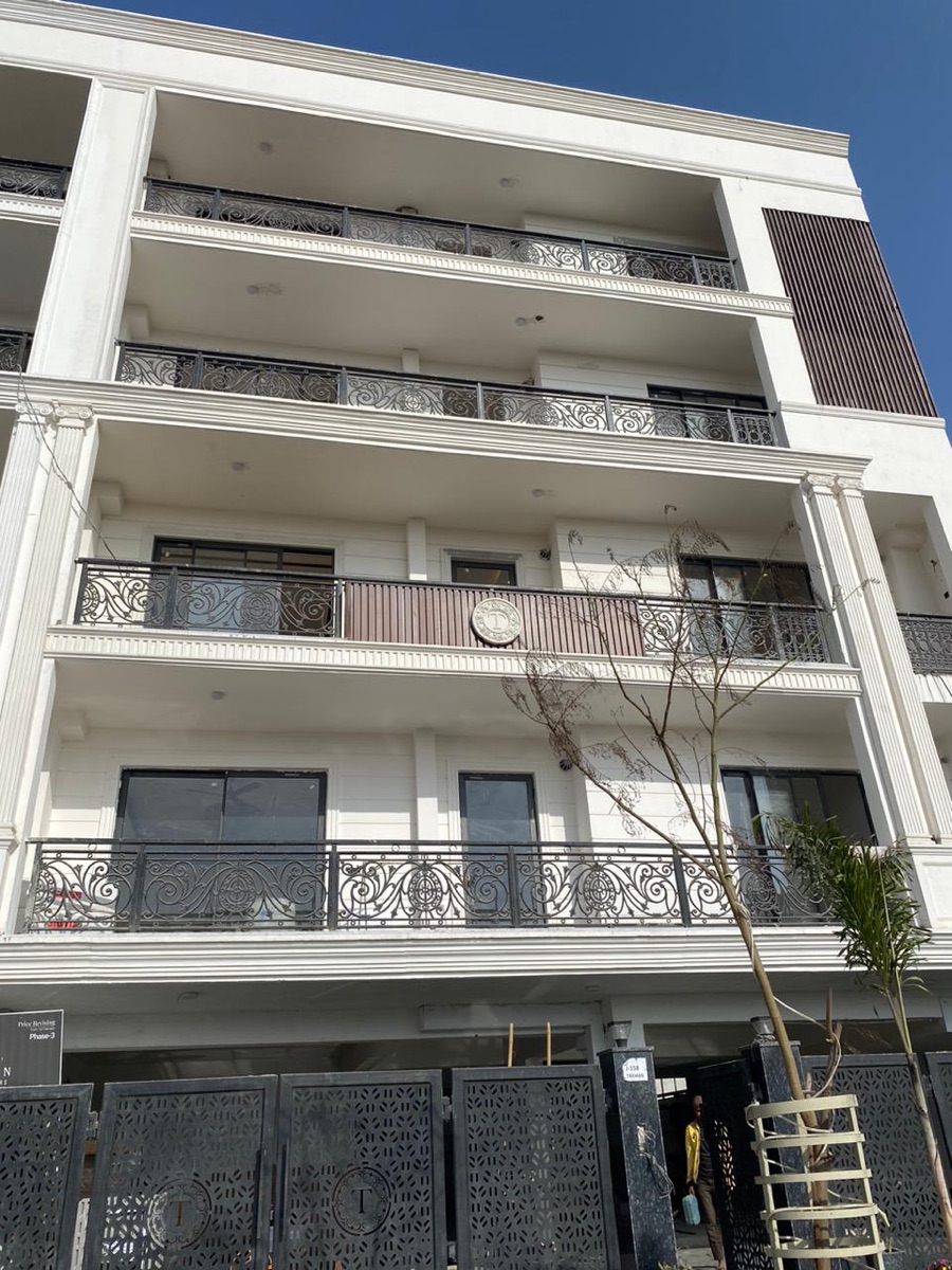 4 BHK 2000 Sq.Ft. Builder Floor in Adani Samsara Vilasa