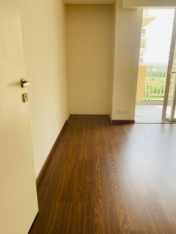 Room in 2 BHK Apartment at M3M Sierra, Sector 68 – for Sale