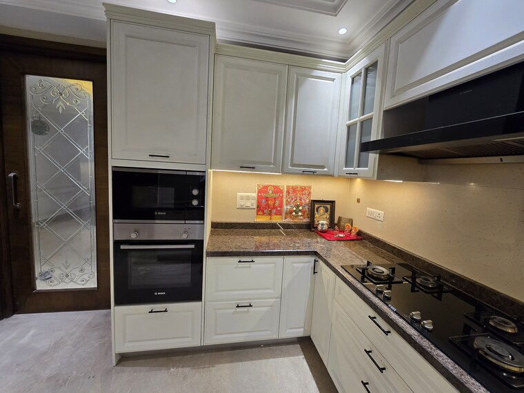 Kitchen, safdarjung enclave 4 Bedroom 4500 Sq.Ft. Apartment In Safdarjung Enclave Delhi 9622984
