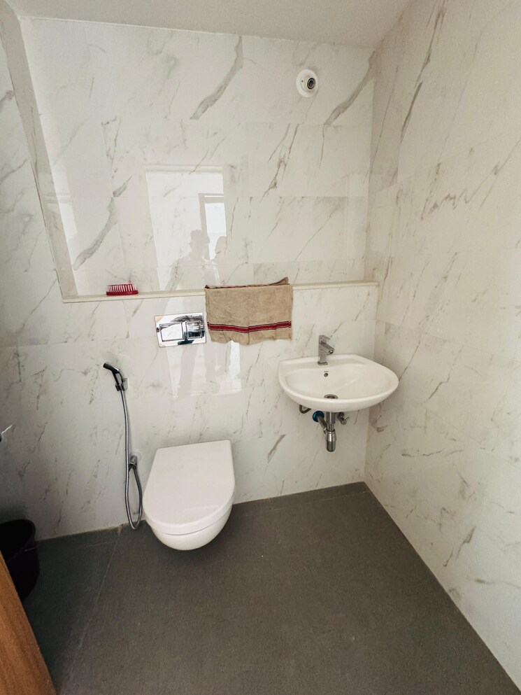 Bathroom, lodha-codename-premier 2 Bedroom 572 Sq.Ft. Apartment In Dombivli East Thane 9622987