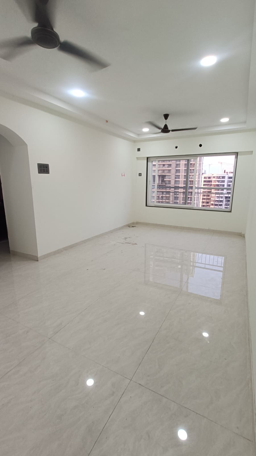 2 BHK + Pooja Room 850 Sq.Ft. Apartment in Goregaon West View CHS