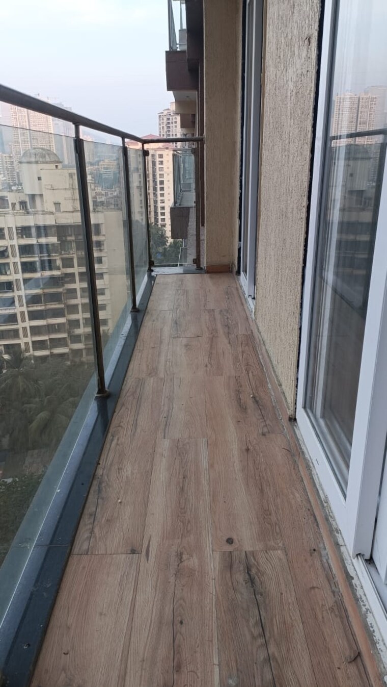 Balcony, goregaon-west-view-chs 2 Bedroom 850 Sq.Ft. Apartment In Goregaon West Mumbai 9622985