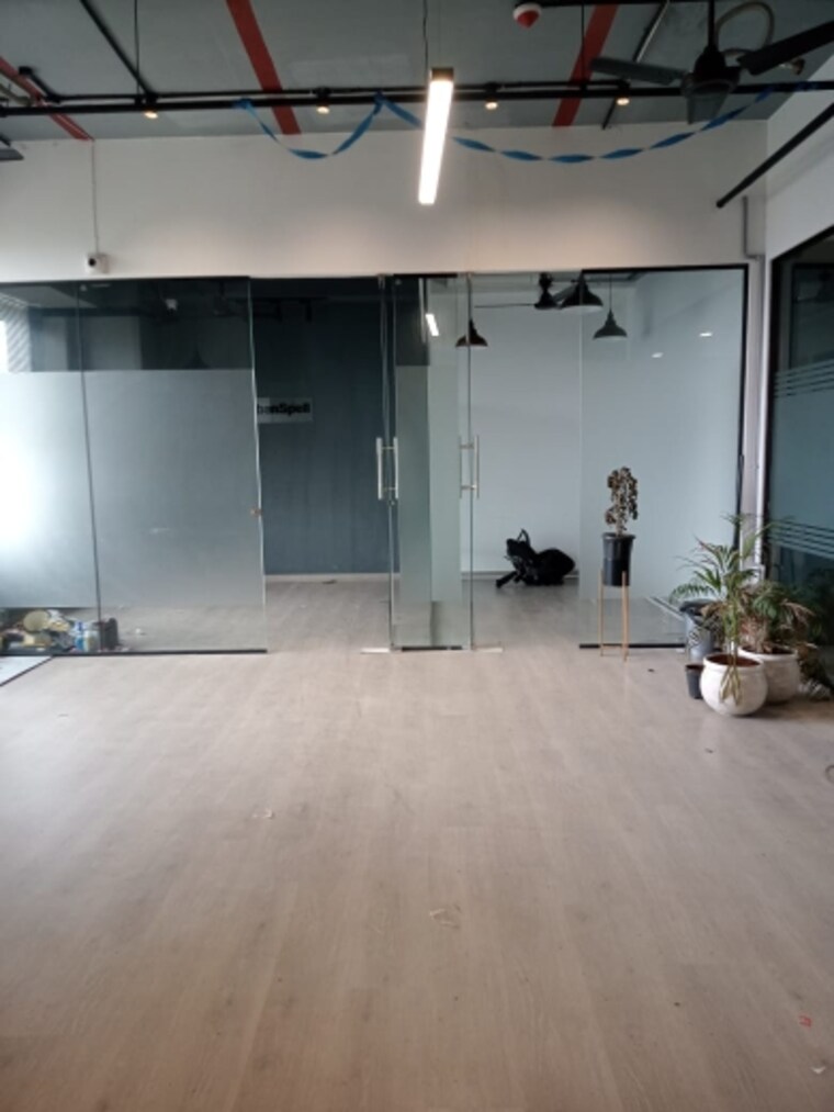 Other, university road Commercial Office Space 850 Sq.Ft. In University Road Pune 9623005