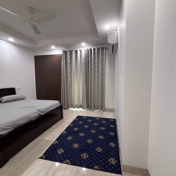 Bedroom, green park extension 4 Bedroom 400 Sq.Yd. Builder Floor In Green Park Extension Delhi 9623006