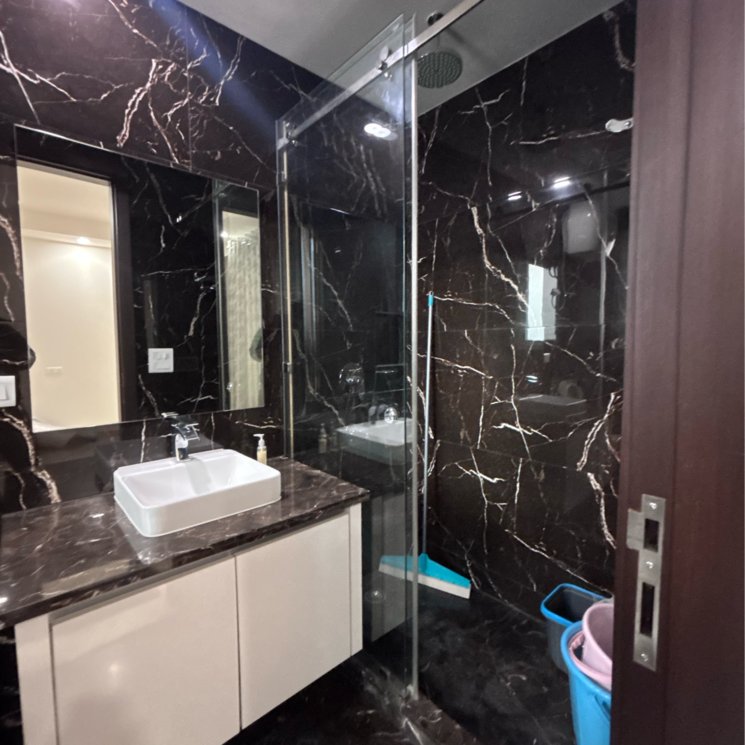 Bathroom, green park extension 4 Bedroom 400 Sq.Yd. Builder Floor In Green Park Extension Delhi 9623006